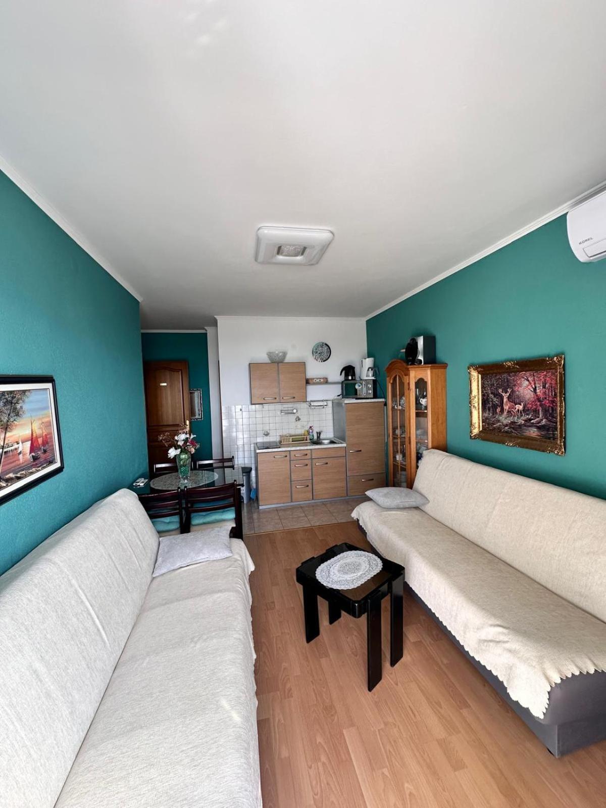 Apartmani Djurda Krk Town Eksteriør billede